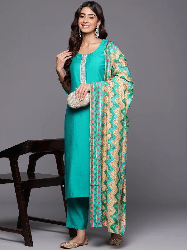 Women's Jumpsuits with Peter Pan CollarGreen Yoke Design Silk Blend Straight Suit With Dupatta