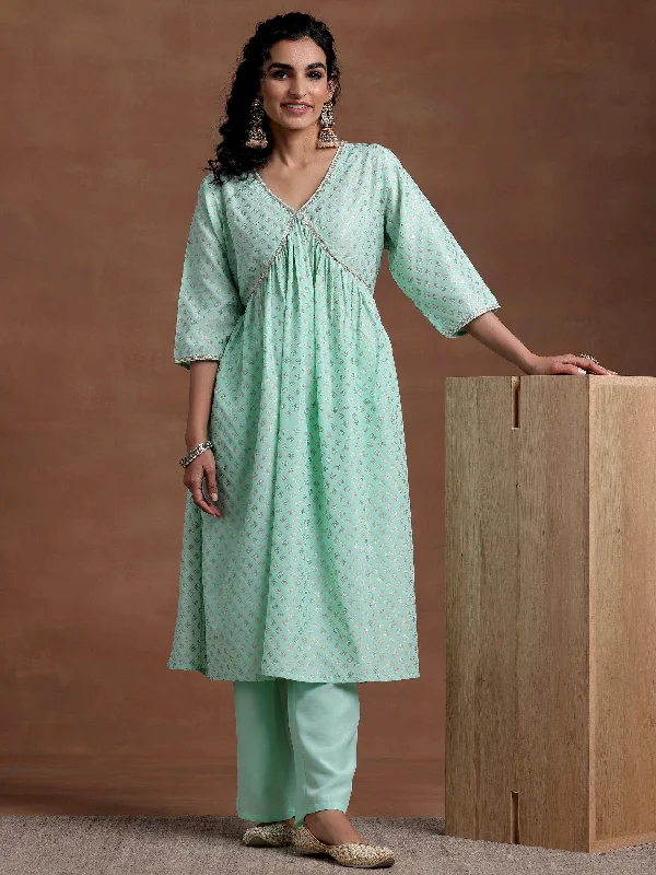 Women's Jumpsuits with Notched CollarGreen Woven Design Silk Blend A-Line Kurta With Trousers