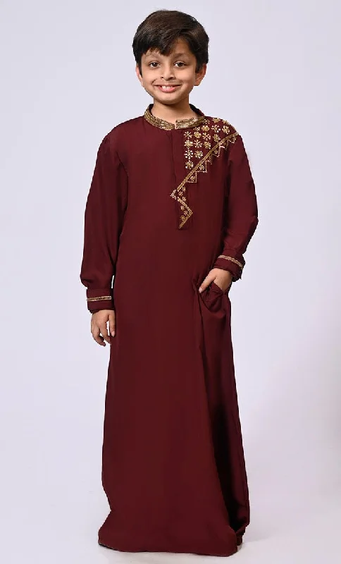 Women's Hooded CardiganHandcrafted Elegance: Traditional Boy's Maroon Thobe with Intricate Details