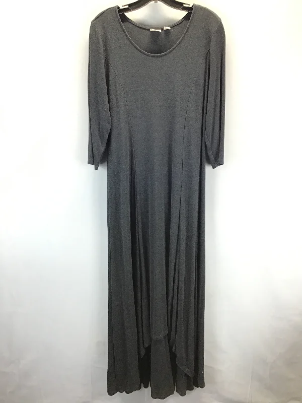 Women's Keyhole-Neck DressesDress Casual Maxi By Chicos In Grey, Size: 2 (LARGE)