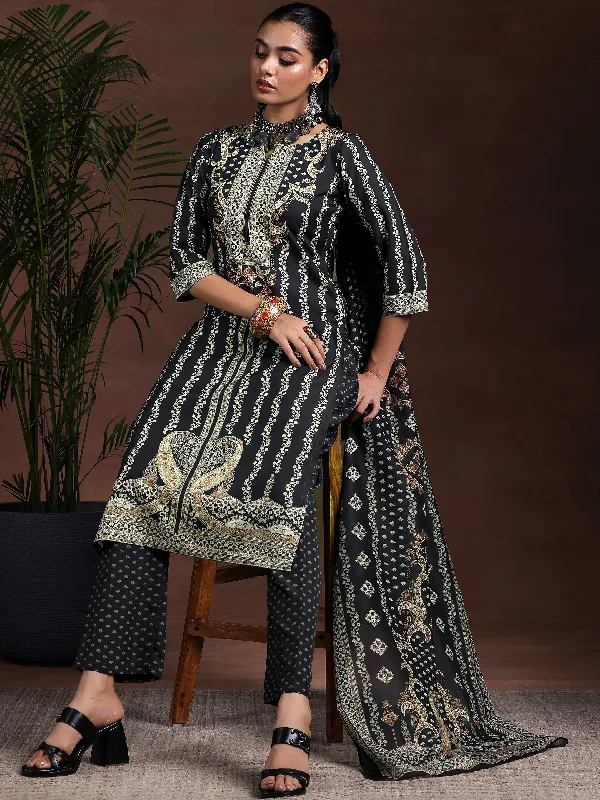 Women's Jumpsuits with Square NeckBlack Printed Poly Crepe Straight Suit With Dupatta