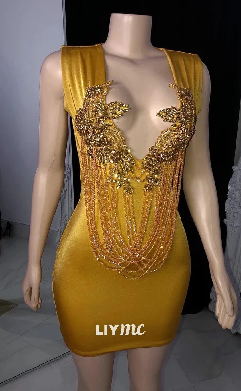 Women's Racerback DressesLP2232 - V-Neck Sleeveless Appliques Beaded Short Bodycon Prom Dress