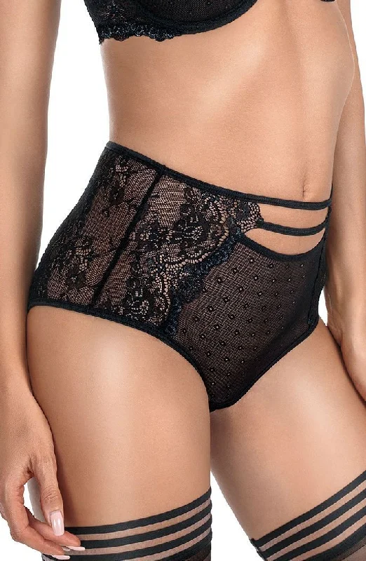 seamless panties with a concealed pocket, moisture-wicking finish, and stretchable fabric for convenience, comfort, and a smooth undergarment line.Roza Zulaj Boxer Brief