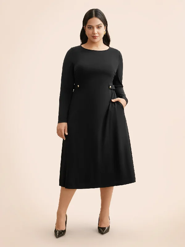 Women's V-Shaped Collar DressesCrew Neck Button Detail Dress