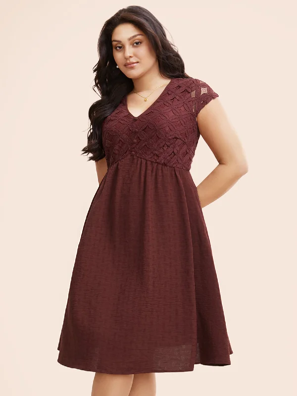 Women's Sweetheart Collar DressesPlain Lace Panel Cap Sleeve Dress