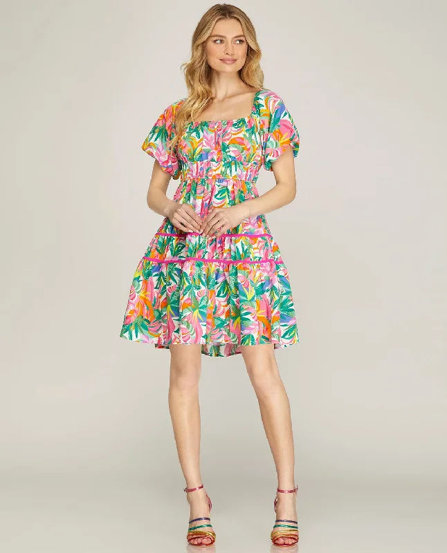 Women's Peter Pan Collar DressesShort Sleeve Tiered Print Dress