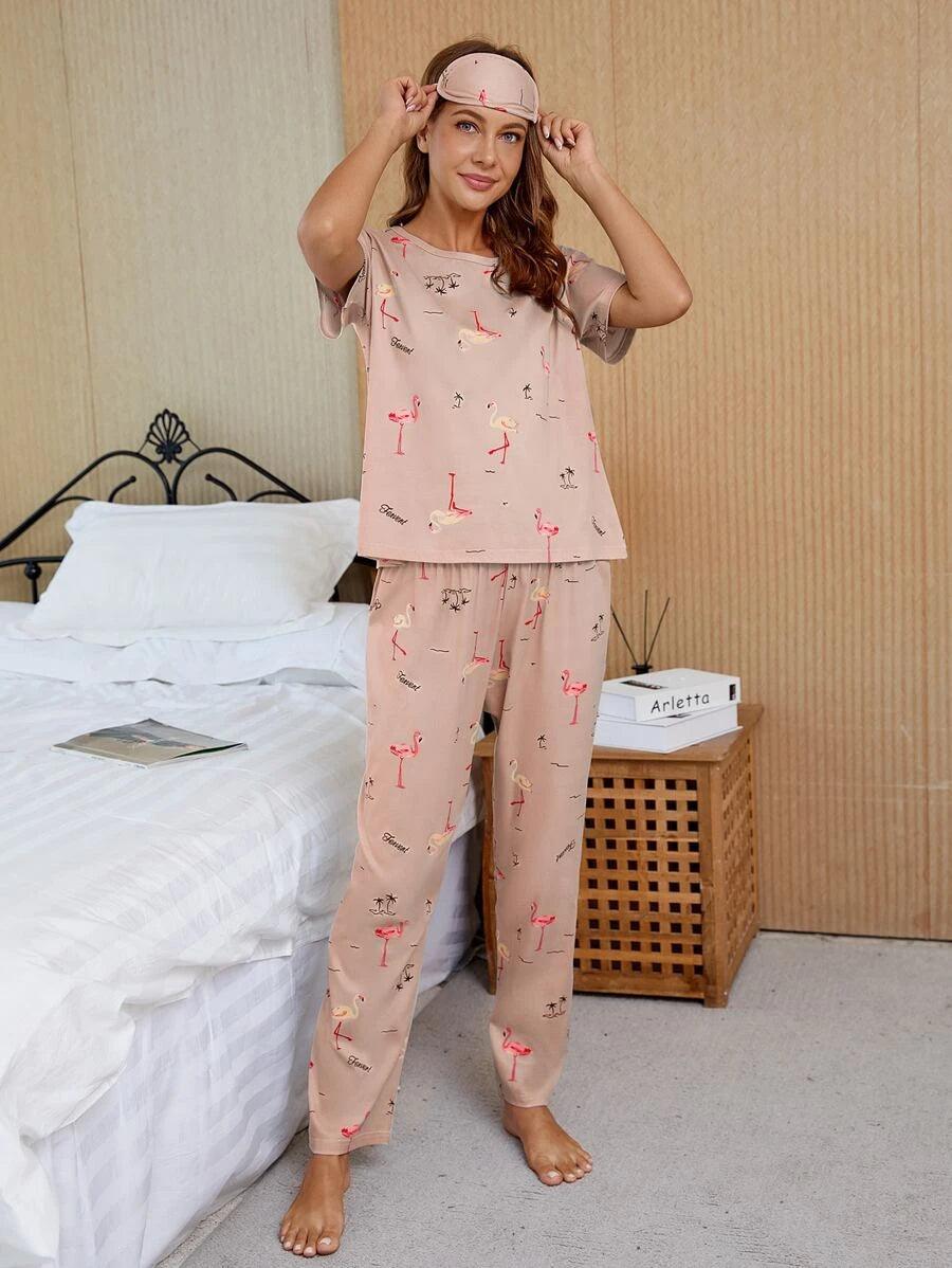 women's pajamas with a touch of luxuryWomen Printed T.Shirt & Pyjama Co-Ord Set