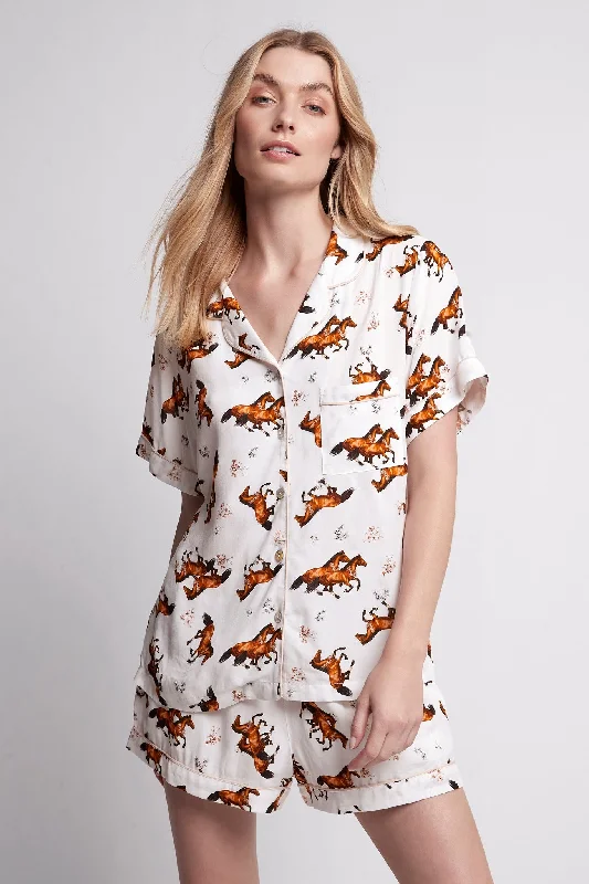 women's pajamas with a touch of eleganceShort Pyjama Set - Mojo Horse